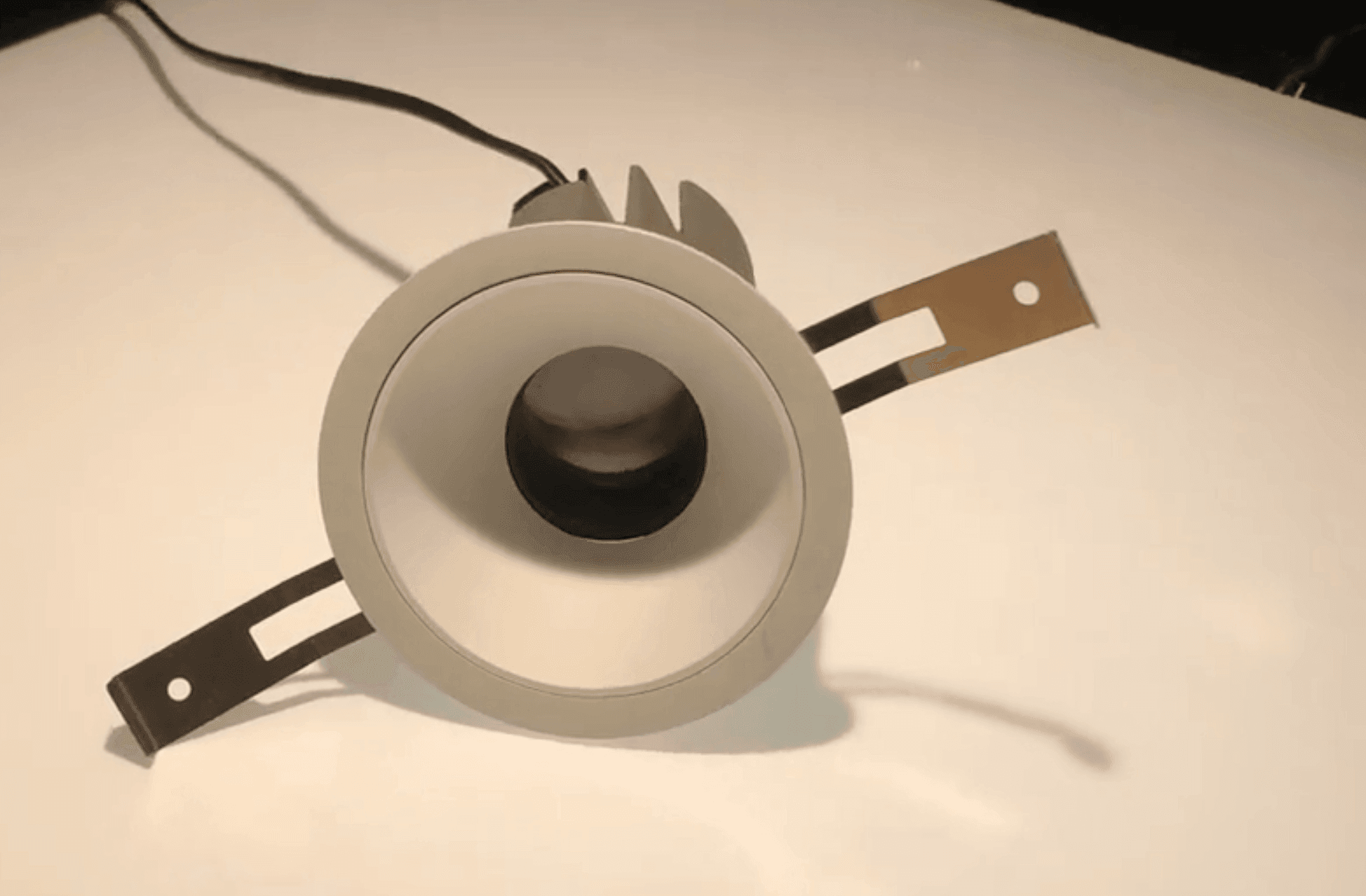 Actual case of lamp completion